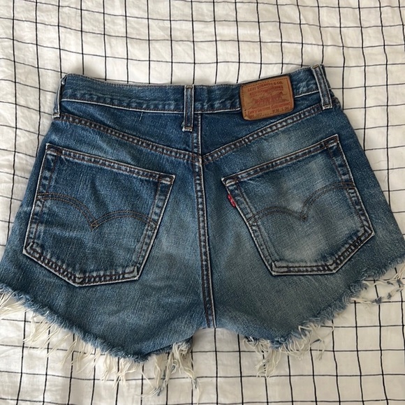 Womens 503 Levi Shorts - Picture 2 of 4